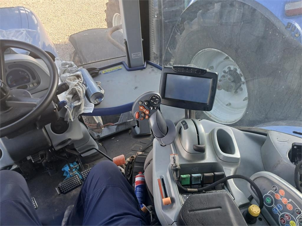 New Holland T7.260 PC SWII - 拖拉机:图5 New Holland T7.260 PC SWII - 拖拉机:图5