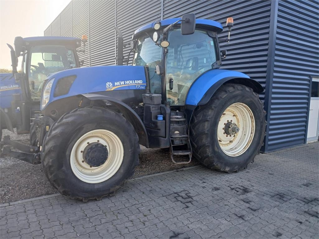 New Holland T7.260 PC SWII - 拖拉机:图1 New Holland T7.260 PC SWII - 拖拉机:图1