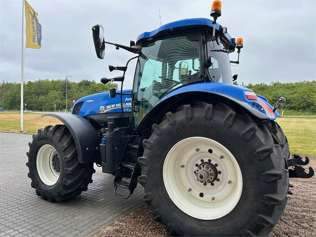 New Holland T7.270AC KEY  - 拖拉机:图4 New Holland T7.270AC KEY  - 拖拉机:图4