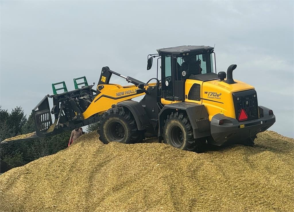 New Holland W170D2 S5 FORAGE POW - 轮式装载机:图1 New Holland W170D2 S5 FORAGE POW - 轮式装载机:图1