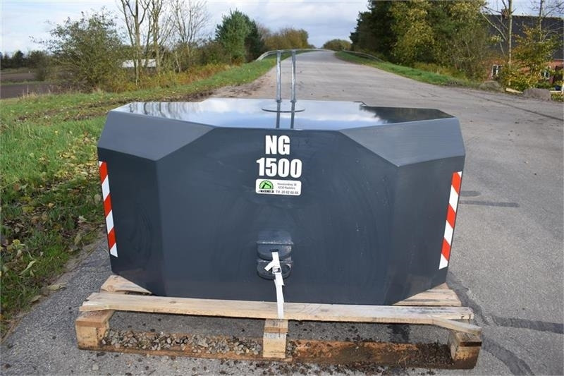 - - - 1500 kilo J-Maskiner - 对重装置 适用于 农业机械:图1 - - - 1500 kilo J-Maskiner - 对重装置 适用于 农业机械:图1