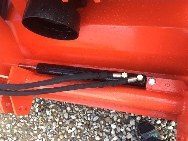 Boxer AG 2800 front og bagmonteret - 甩刀式割草机:图5 Boxer AG 2800 front og bagmonteret - 甩刀式割草机:图5