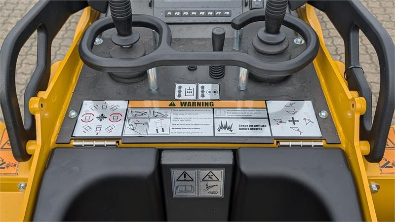 履带式装载机 Eurotrac SK 10:图9 履带式装载机 Eurotrac SK 10:图9