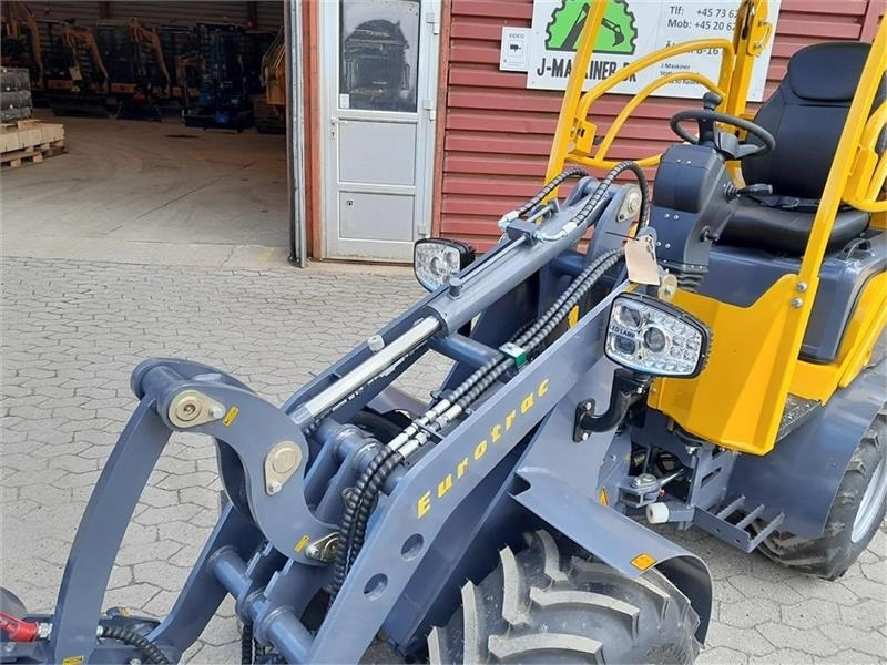 Eurotrac W11 LAV TÅRN  - 紧凑型装载机:图5 Eurotrac W11 LAV TÅRN  - 紧凑型装载机:图5