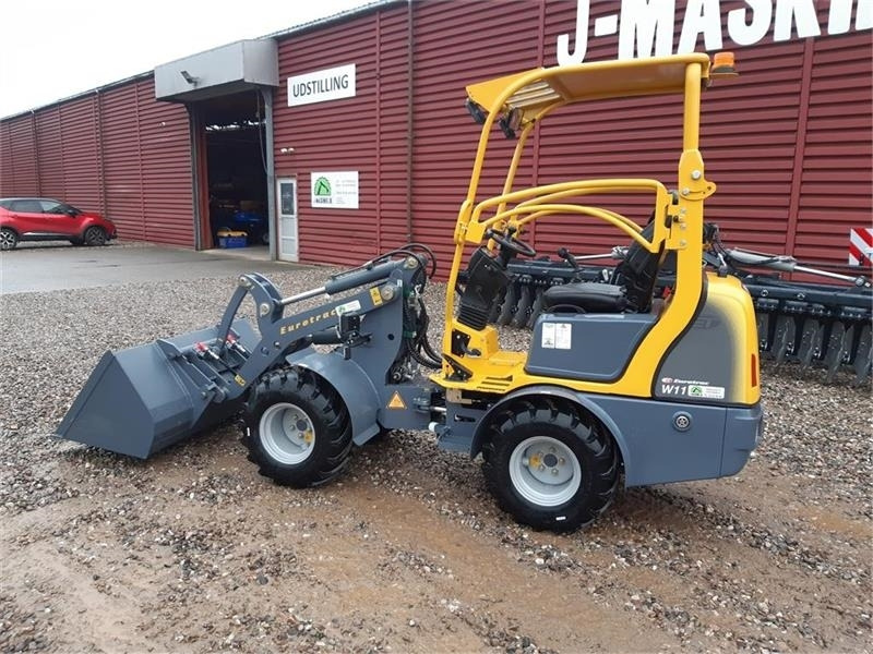 Eurotrac W11 med lav tårn  - 紧凑型装载机:图2 Eurotrac W11 med lav tårn  - 紧凑型装载机:图2