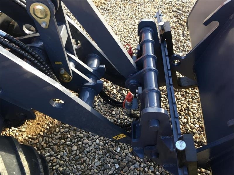 Eurotrac W12 m. lang arm  - 紧凑型装载机:图5 Eurotrac W12 m. lang arm  - 紧凑型装载机:图5