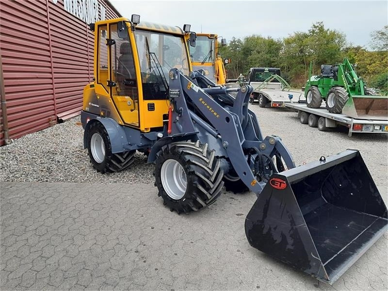 Eurotrac w13f - 紧凑型装载机:图5 Eurotrac w13f - 紧凑型装载机:图5