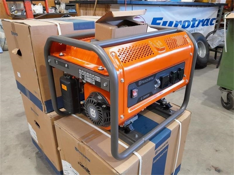 - - - HUSQVARNA G3200P - 发电机组:图1 - - - HUSQVARNA G3200P - 发电机组:图1