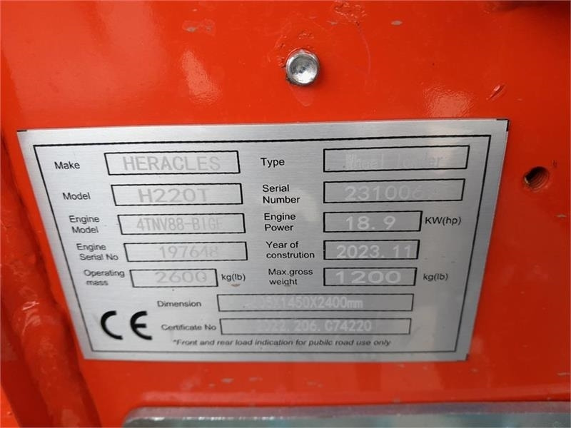 紧凑型装载机 Heracles H220:图9 紧凑型装载机 Heracles H220:图9