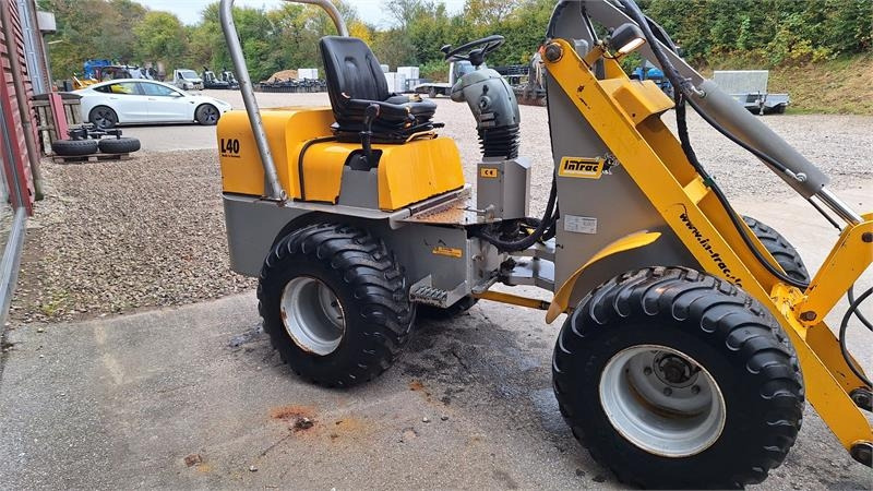 InTrac l40 - 紧凑型装载机:图4 InTrac l40 - 紧凑型装载机:图4