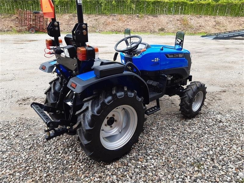 Solis 26 servostyring og brede traktor dæk - 市政牵引车:图4 Solis 26 servostyring og brede traktor dæk - 市政牵引车:图4