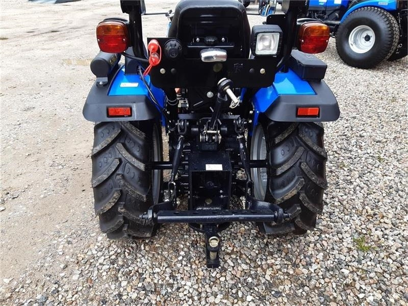 Solis 26 servostyring og brede traktor dæk - 市政牵引车:图3 Solis 26 servostyring og brede traktor dæk - 市政牵引车:图3