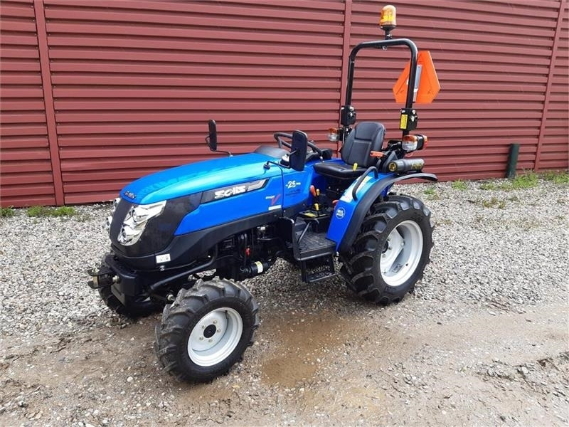 Solis 26 servostyring og brede traktor dæk - 市政牵引车:图1 Solis 26 servostyring og brede traktor dæk - 市政牵引车:图1