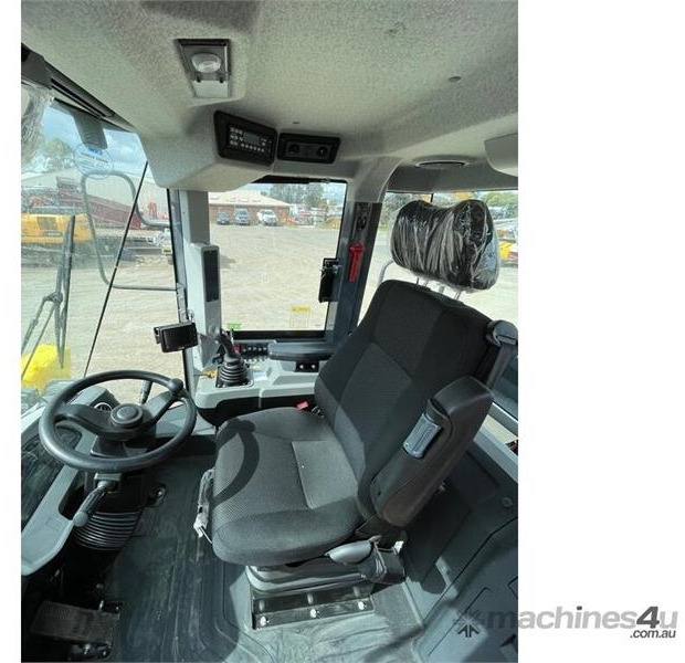 - - - XCMG 948 - 轮式装载机:图5 - - - XCMG 948 - 轮式装载机:图5