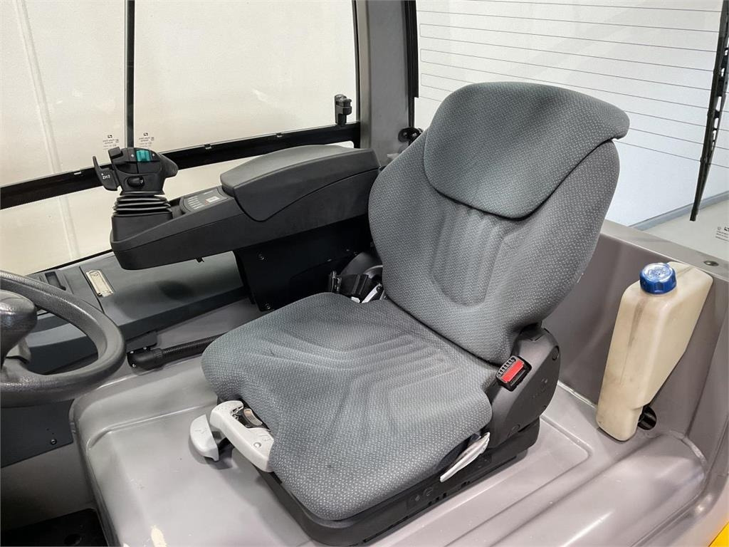 Jungheinrich EFG 425 K  - 电动叉车:图5 Jungheinrich EFG 425 K  - 电动叉车:图5