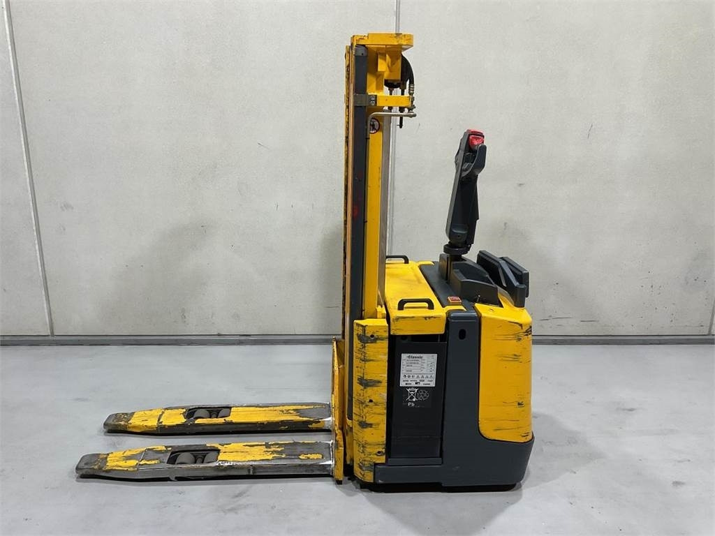 Jungheinrich ERC 14 - 堆垛机:图3 Jungheinrich ERC 14 - 堆垛机:图3