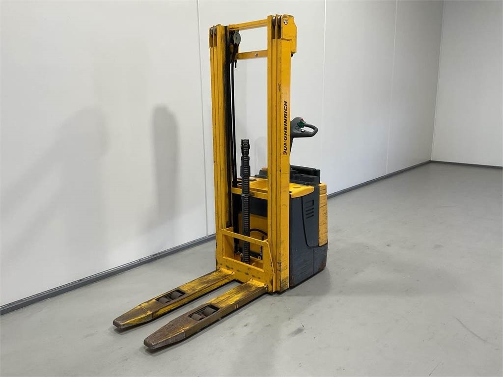 Jungheinrich ERC 214 - 堆垛机:图4 Jungheinrich ERC 214 - 堆垛机:图4