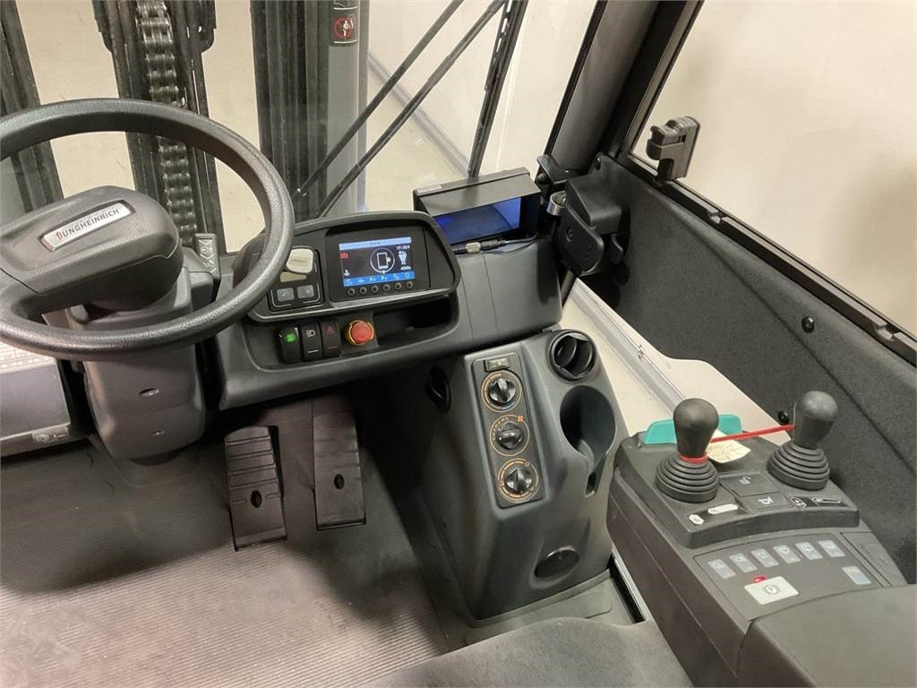 Jungheinrich TFG 430S - 液化石油气叉车:图3 Jungheinrich TFG 430S - 液化石油气叉车:图3