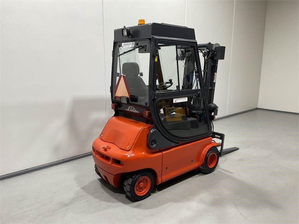 Linde E20P-02 - 电动叉车:图2 Linde E20P-02 - 电动叉车:图2