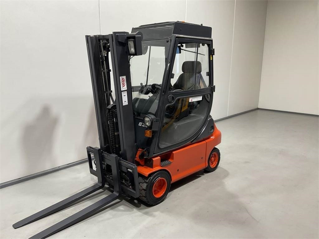Linde E20P-02 - 电动叉车:图4 Linde E20P-02 - 电动叉车:图4