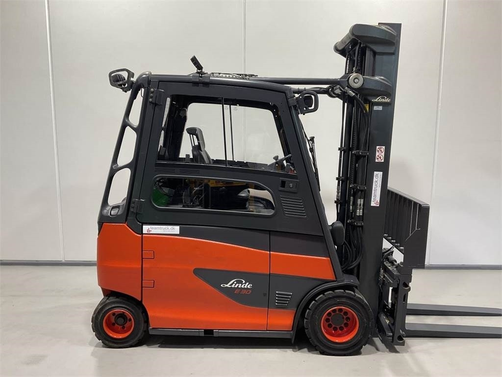 Linde E30/600-02  - 电动叉车:图1 Linde E30/600-02  - 电动叉车:图1