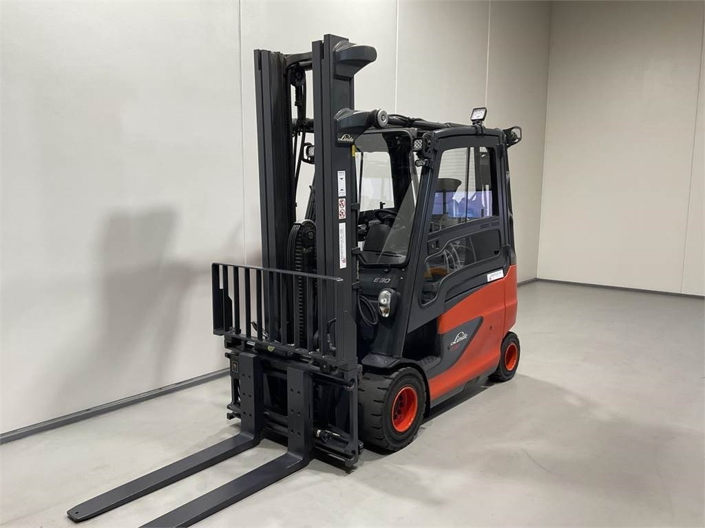 Linde E30/600-02  - 电动叉车:图4 Linde E30/600-02  - 电动叉车:图4