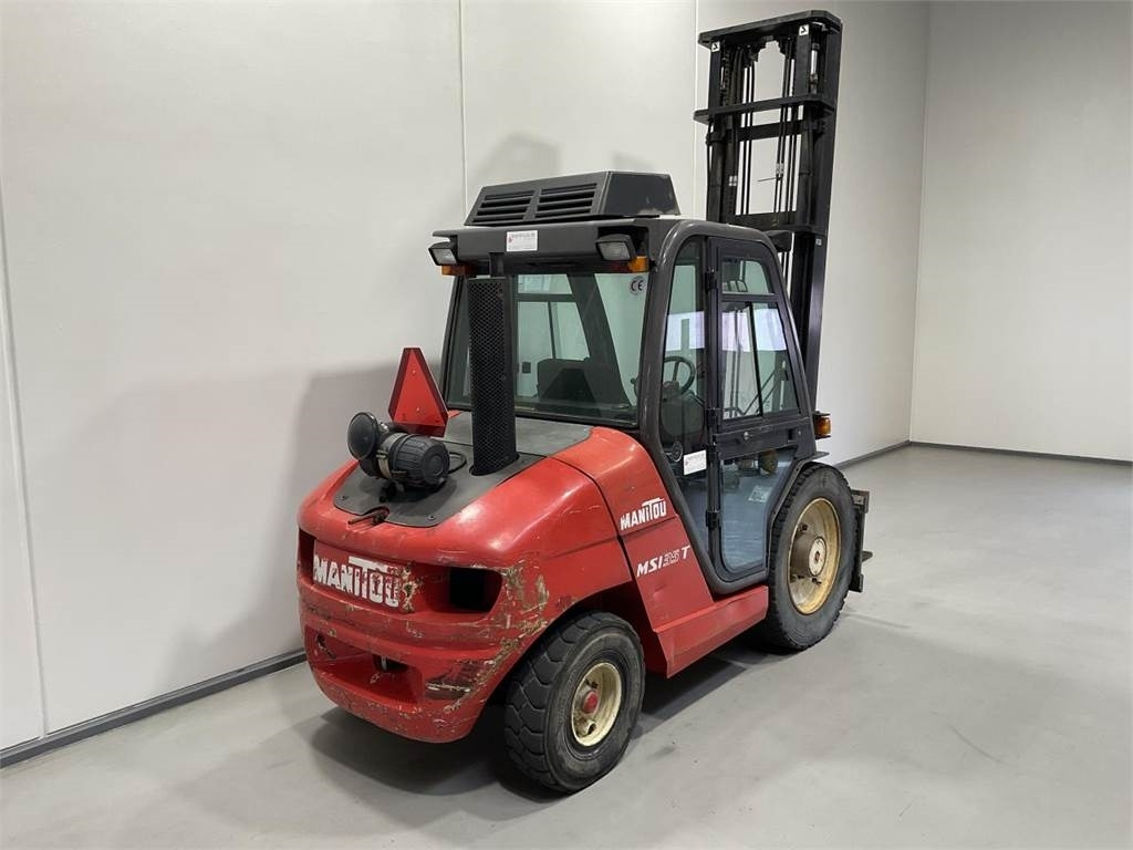 Manitou MSI 35T - 越野叉车:图2 Manitou MSI 35T - 越野叉车:图2