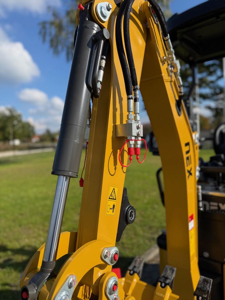 NEX N12 Full - 小型挖掘机:图5 NEX N12 Full - 小型挖掘机:图5