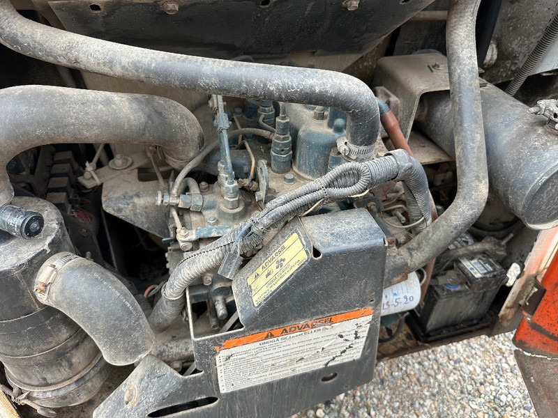 滑移装载机 Bobcat 553：图6