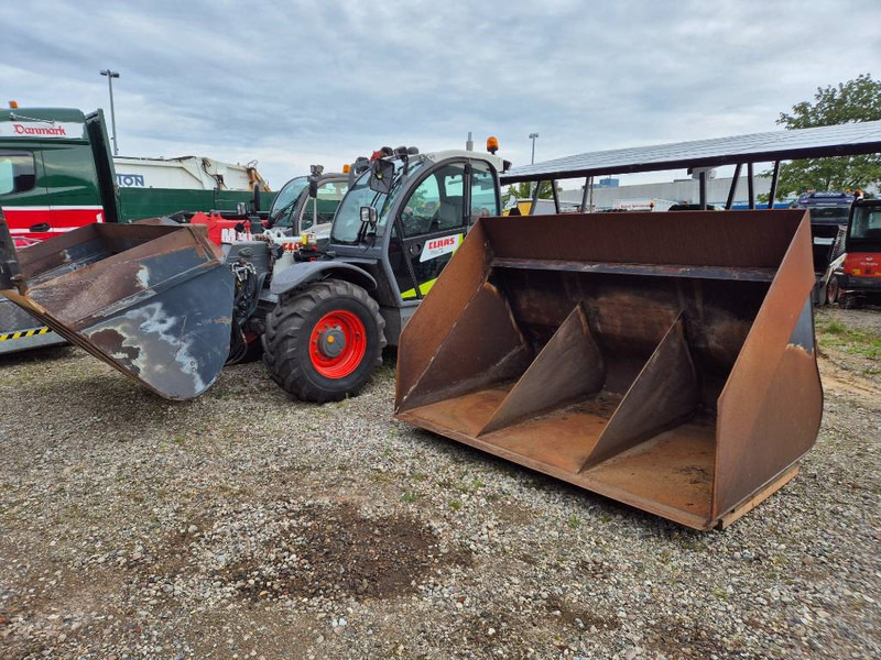 Claas Scorpion 7044 - 农业机械:图2 Claas Scorpion 7044 - 农业机械:图2