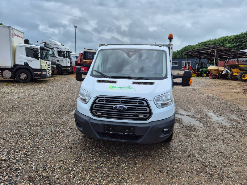 Ford Transit 350 L4 Chassis 2,2 TDCi 125 Chassis - 无侧窗厢式货车:图2 Ford Transit 350 L4 Chassis 2,2 TDCi 125 Chassis - 无侧窗厢式货车:图2