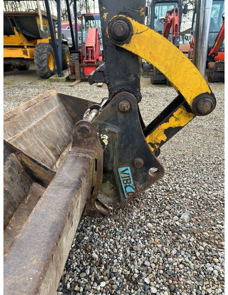 Komatsu PC 75 - 小型挖掘机:图4 Komatsu PC 75 - 小型挖掘机:图4