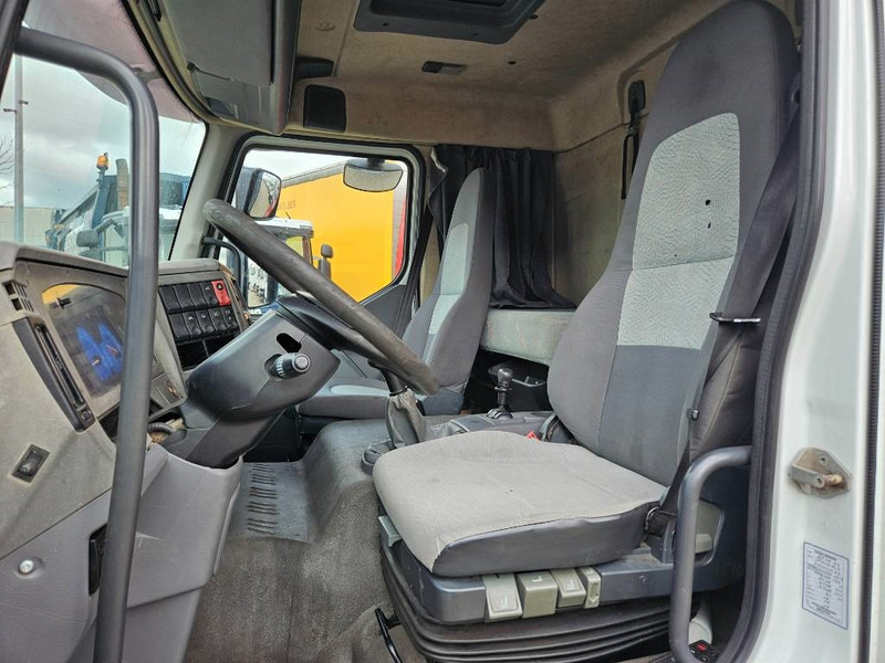 Renault Midlum 220 Machine/auto Transport and crane(2 stk) 租赁 Renault Midlum 220 Machine/auto Transport and crane(2 stk)：图19