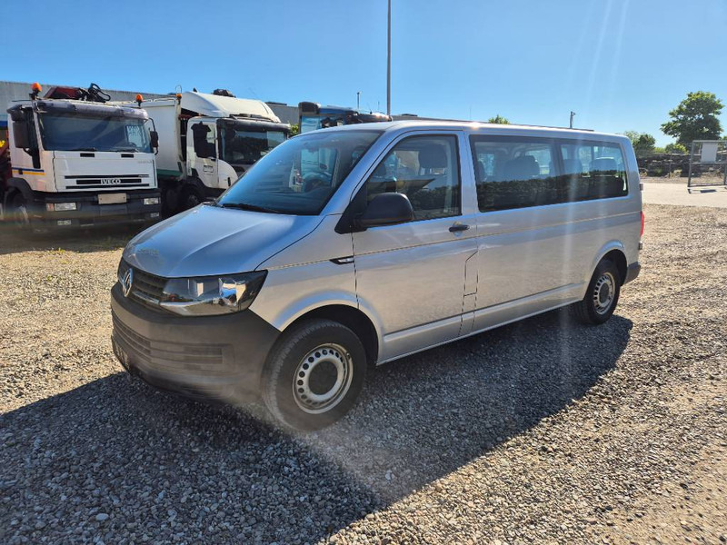 Volkswagen Transporter 2,0 TDi 102 Kombi lang 4d 9 prs - 汽车:图1 Volkswagen Transporter 2,0 TDi 102 Kombi lang 4d 9 prs - 汽车:图1