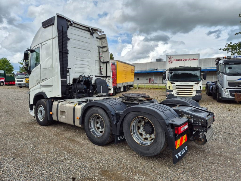 Volvo FH 500 6x2 // ACC // 10 Wheeler // VEB+ - 牵引车:图3 Volvo FH 500 6x2 // ACC // 10 Wheeler // VEB+ - 牵引车:图3