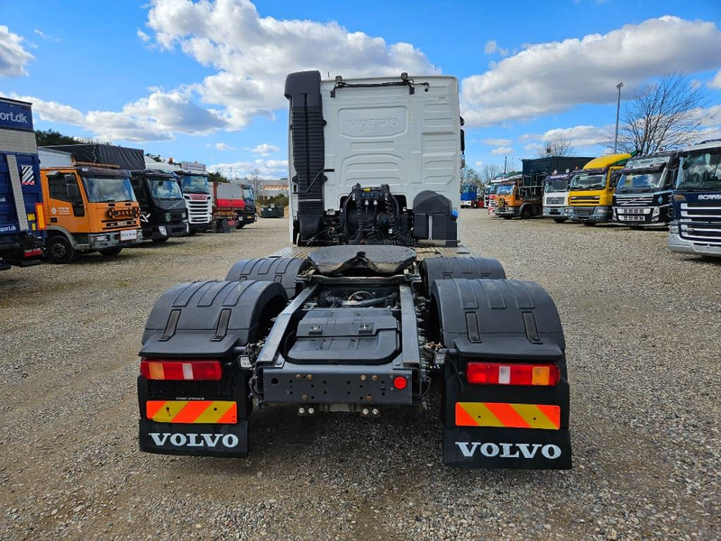 Volvo FH 500 // 6x2 // Hydraulik // ACC - 牵引车:图4 Volvo FH 500 // 6x2 // Hydraulik // ACC - 牵引车:图4