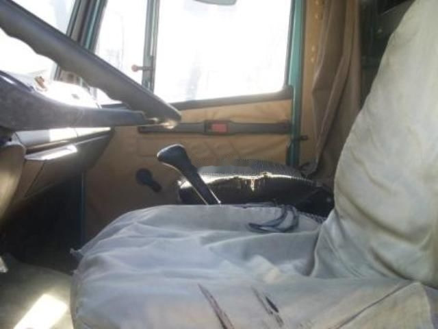 Mercedes-Benz 11.17 - 栏板式/ 平板卡车:图5 Mercedes-Benz 11.17 - 栏板式/ 平板卡车:图5