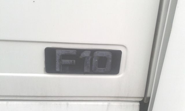 Volvo F.10 - 栏板式/ 平板卡车:图3 Volvo F.10 - 栏板式/ 平板卡车:图3
