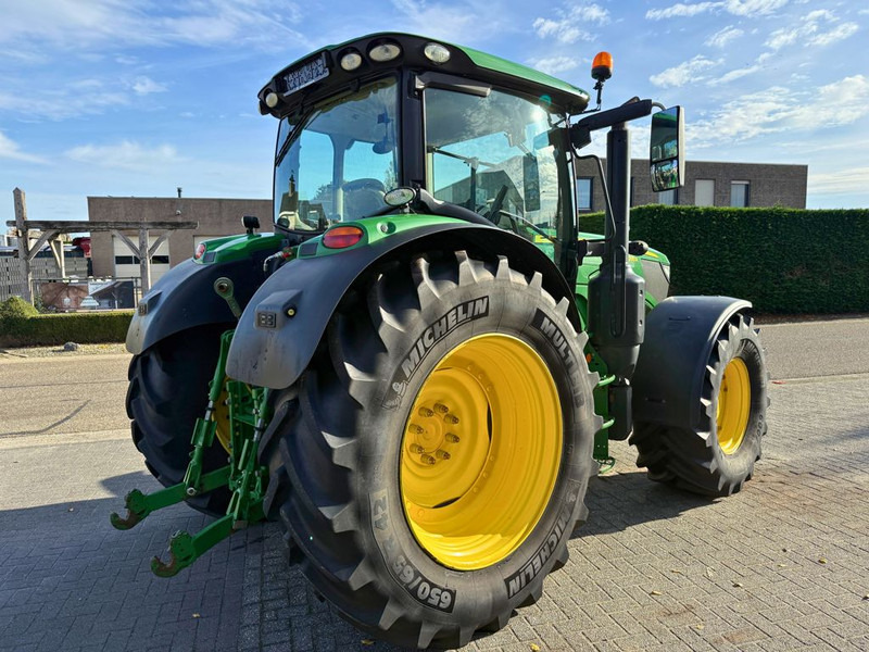 John Deere 6155R Autopowr - 拖拉机:图3 John Deere 6155R Autopowr - 拖拉机:图3
