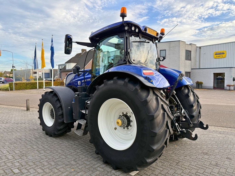 New Holland T7.270 AC 10 Years Blue Power Edition - 拖拉机:图2 New Holland T7.270 AC 10 Years Blue Power Edition - 拖拉机:图2