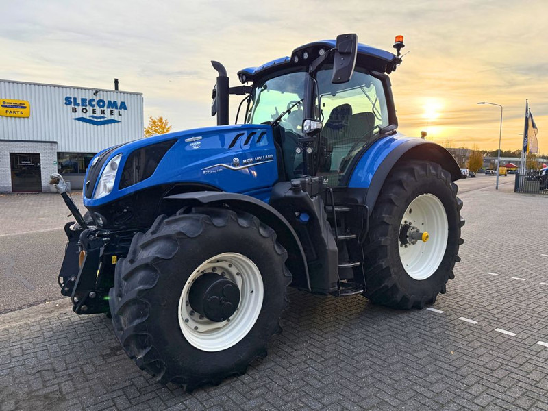 New Holland T7.275HD AC Stage V New Gen - 拖拉机:图1 New Holland T7.275HD AC Stage V New Gen - 拖拉机:图1