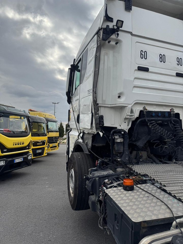 MAN TGX 18.520 - 牵引车:图3 MAN TGX 18.520 - 牵引车:图3