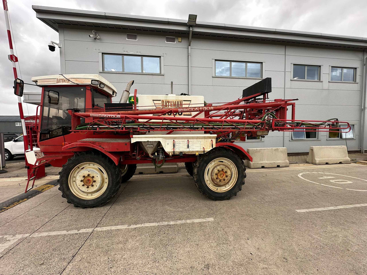 Bateman RB25 - 喷雾机:图2 Bateman RB25 - 喷雾机:图2