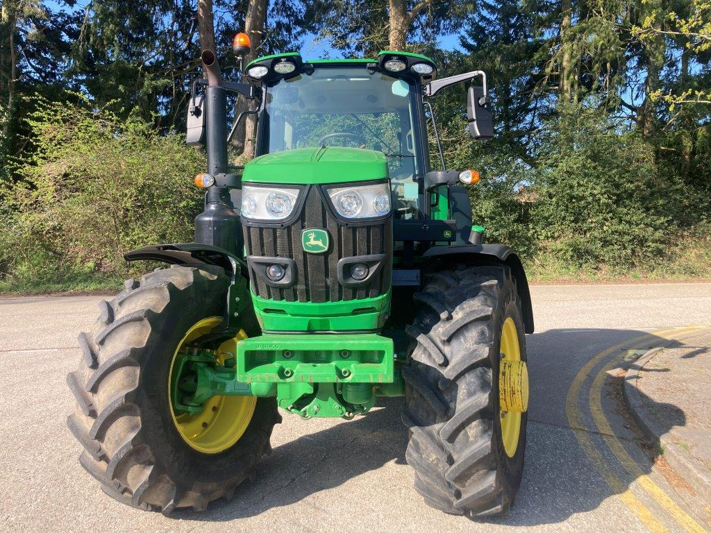JOHN DEERE 6155M - 拖拉机:图3 JOHN DEERE 6155M - 拖拉机:图3