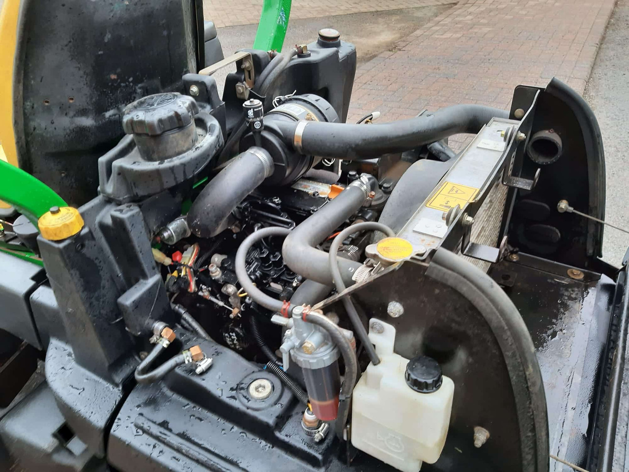 园林割草机 John Deere 2500E greens triple mower：图10