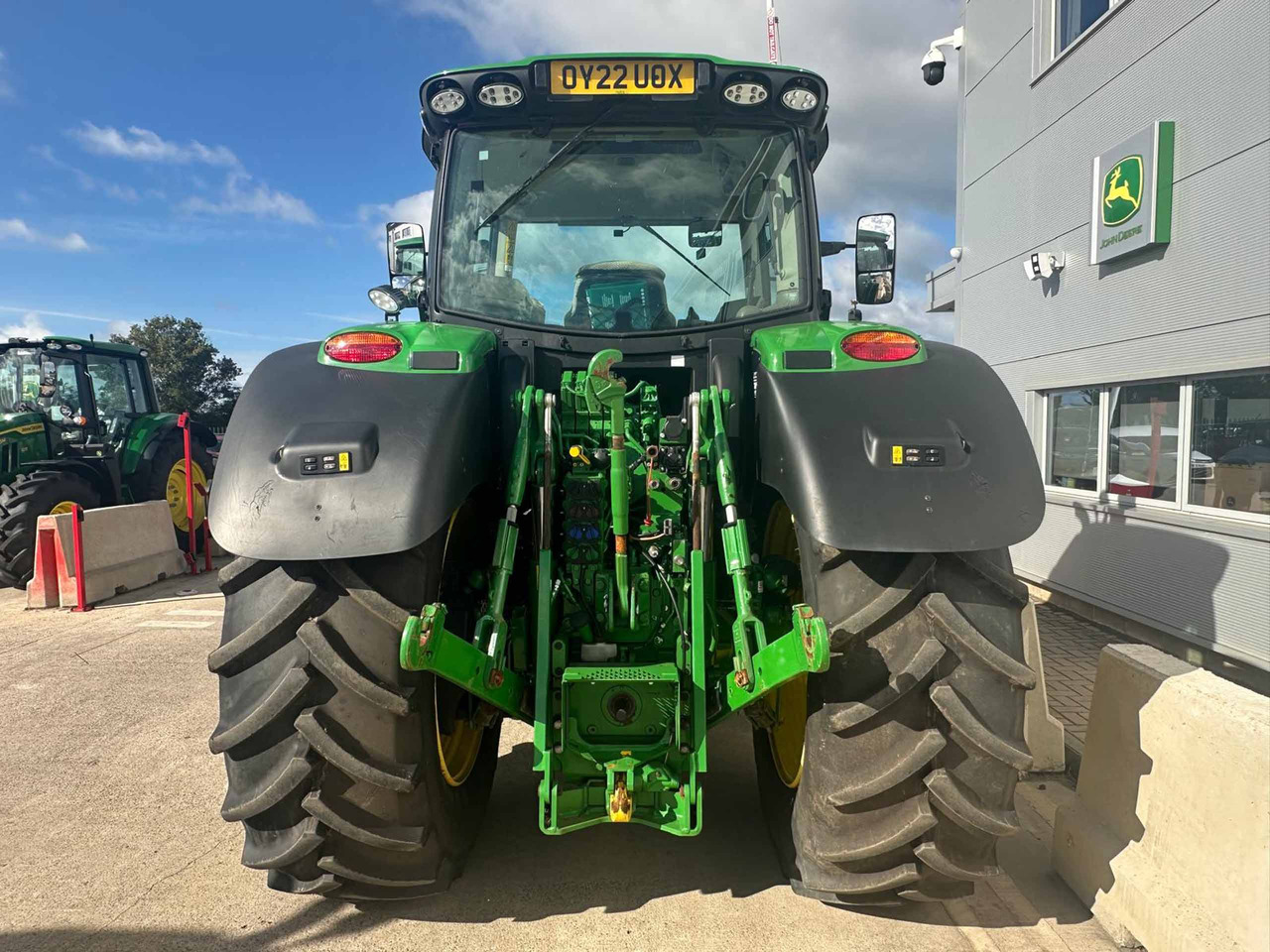 John Deere 6215R - 拖拉机:图3 John Deere 6215R - 拖拉机:图3