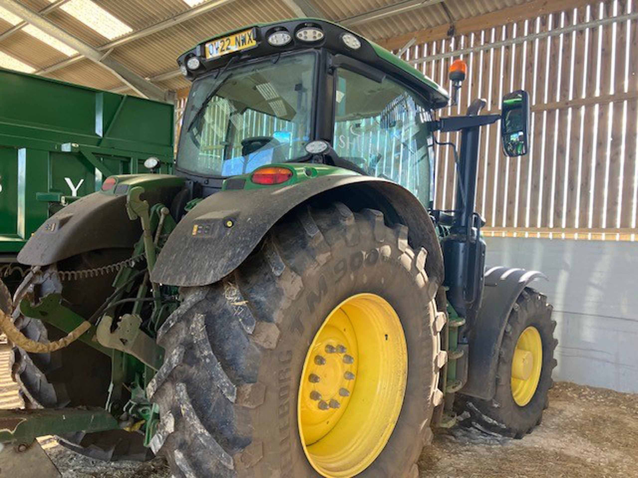 John Deere 6215R - 拖拉机:图5 John Deere 6215R - 拖拉机:图5