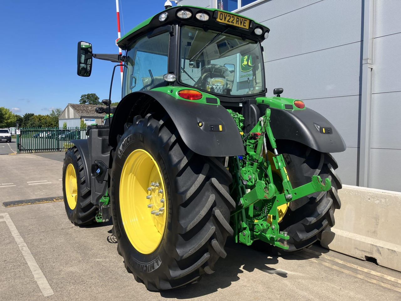 John Deere 6215R - 拖拉机:图3 John Deere 6215R - 拖拉机:图3