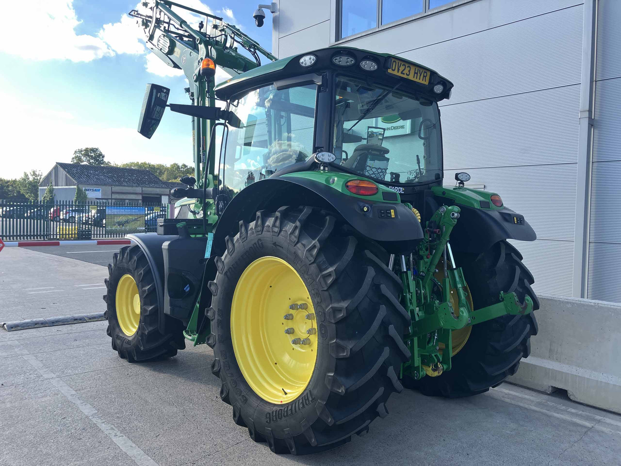 John Deere 6R 150 & 623R Loader - 拖拉机:图3 John Deere 6R 150 & 623R Loader - 拖拉机:图3