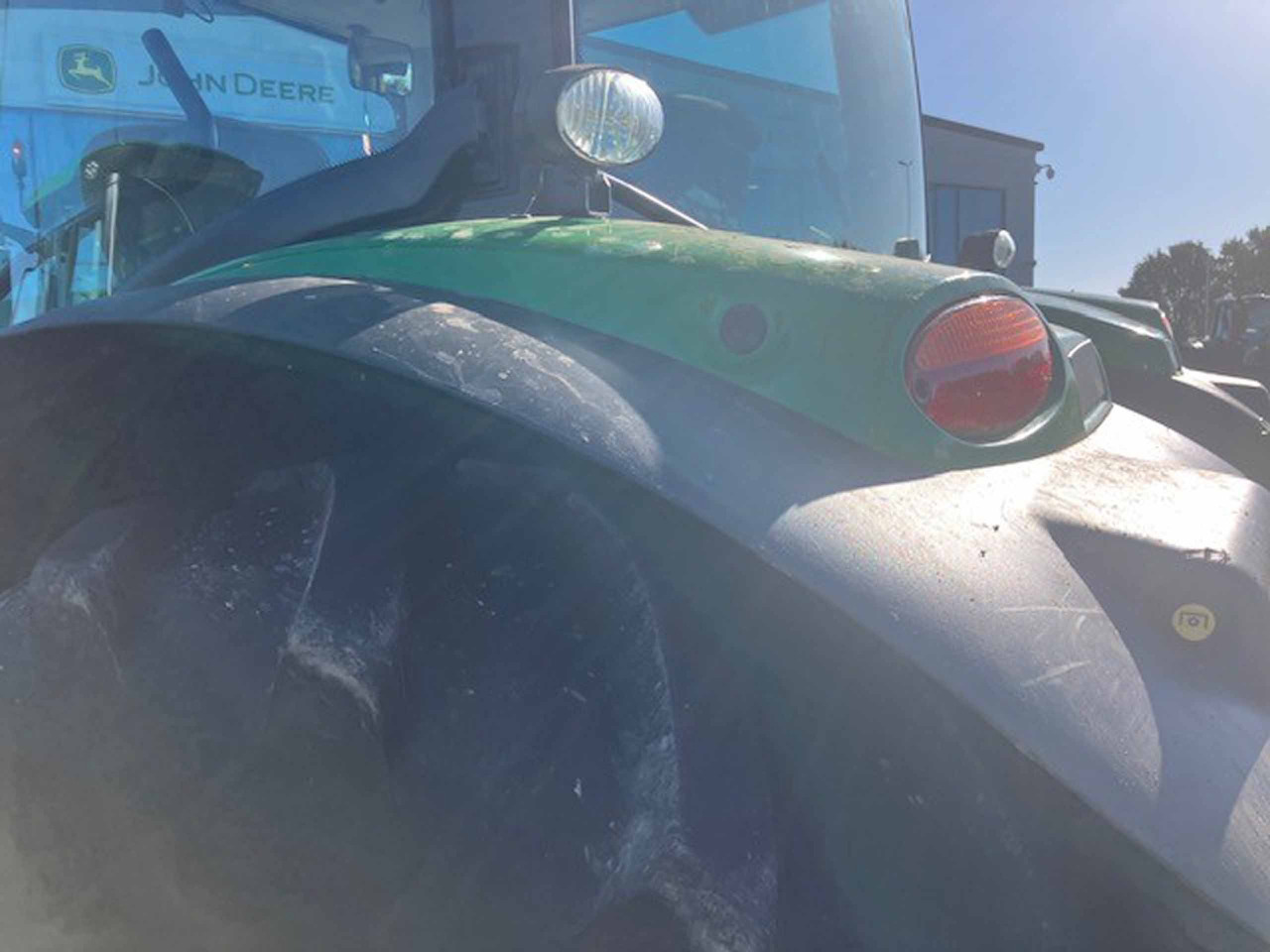 John Deere 6R 155 - 拖拉机:图4 John Deere 6R 155 - 拖拉机:图4